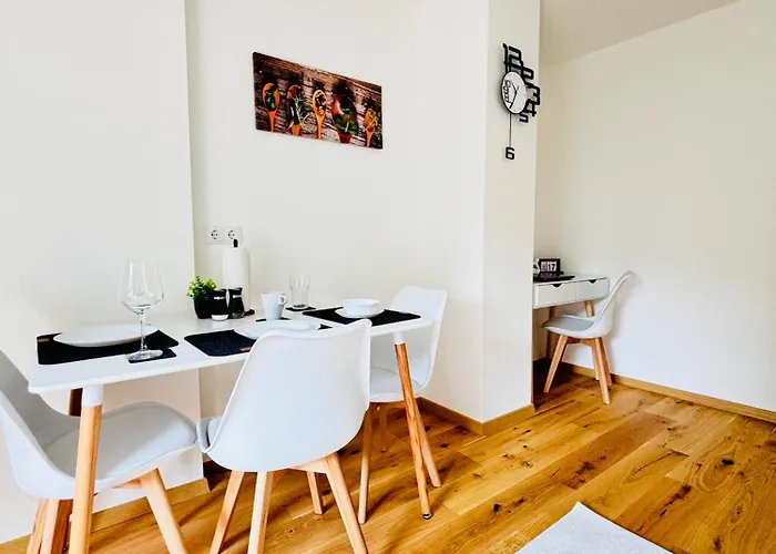 Schoene & Gemuetliche Direkt Am Bahnhof Lahnstein